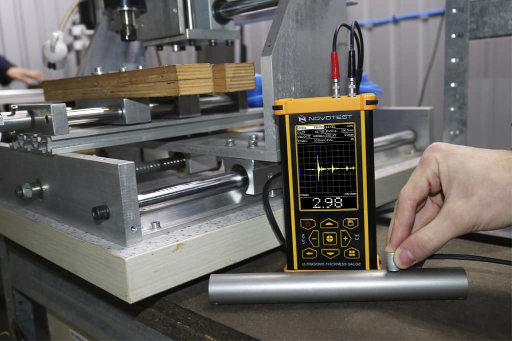 NOVOTEST UT-2A Ultrasonic Thickness Gauge (A-scan) – image 4
